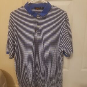 Nautica Polo Sailor Style Blue and White Striped Short Sleeve Shirt Size Large